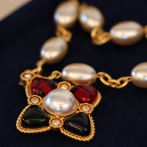 Vintage Luxury Gemstone Pearl Necklace