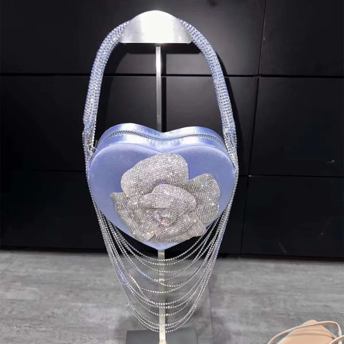 Luxury Glitter Floral Rhinestone Diamond Tassel Evening Bag Heart-Shaped