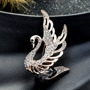 Design Camellia Crystal Zircon Rose Flower Brooch