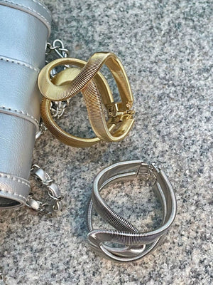 Light Luxury Metal Double C  Bracelet