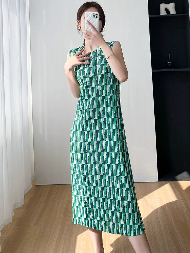 Classy Pleated Print Dress