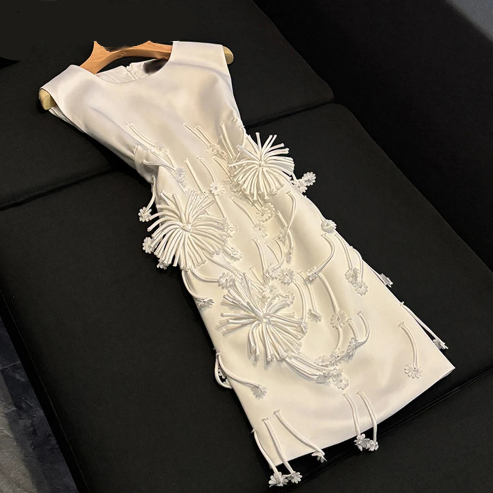 Elegant Spliced Appliques Dresses