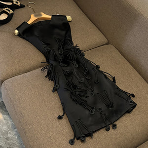 Elegant Spliced Appliques Dresses