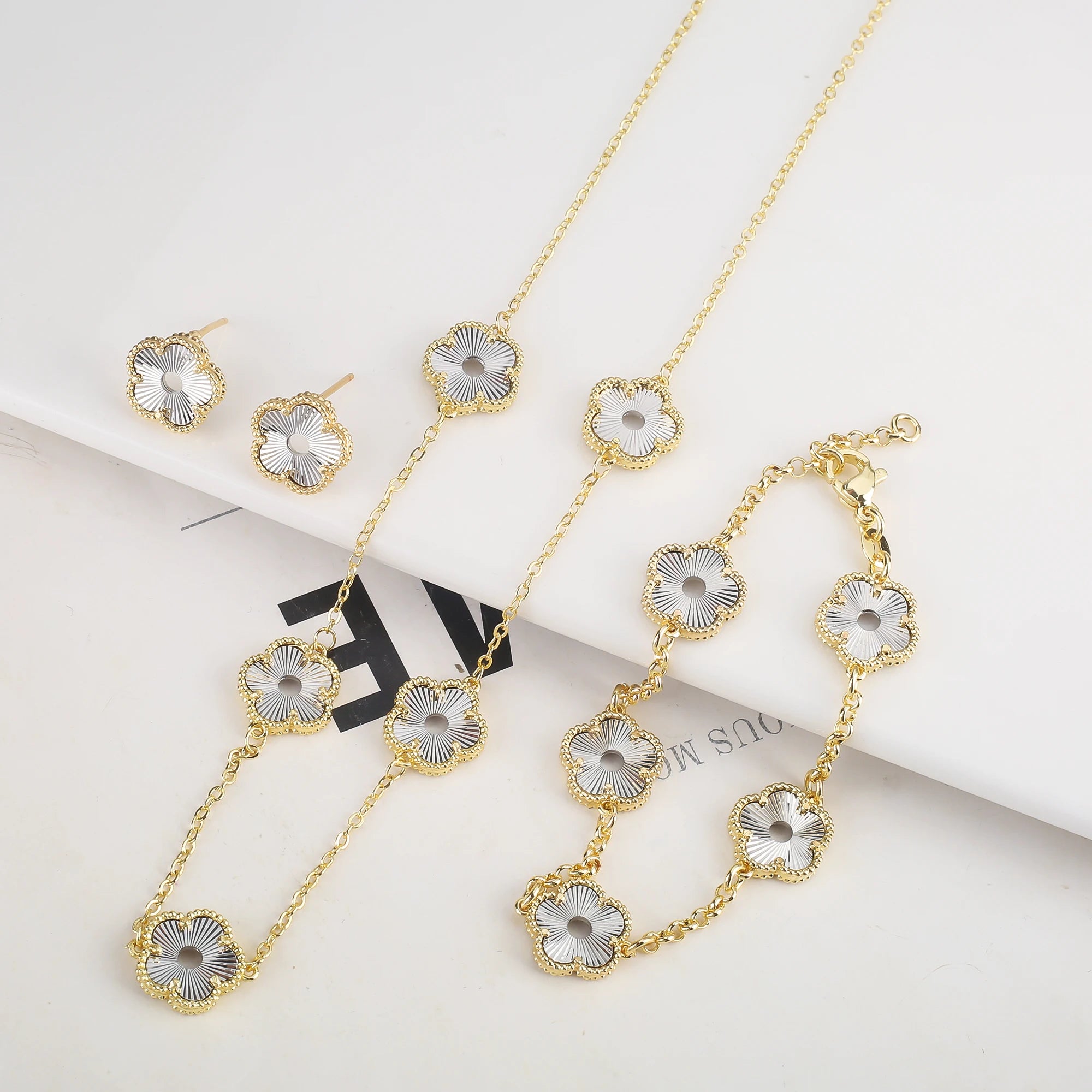Hollow Metal Double sided Hollow Jewelry Set