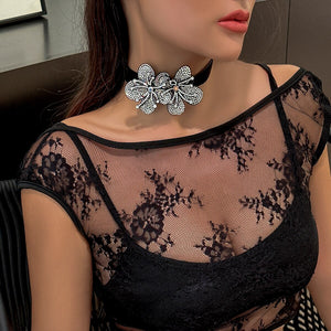 Luxury Shiny Rhinestone Flower Choker