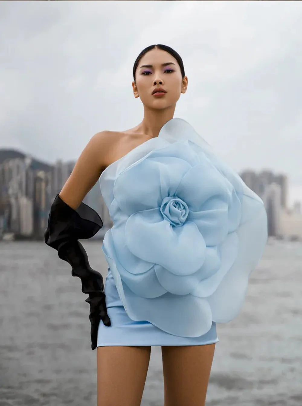 High-end Diagonal Shoulder Decoration Flower White Elegant Dress
