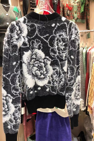 Pearl Diamond Rose Cashmere Sweater