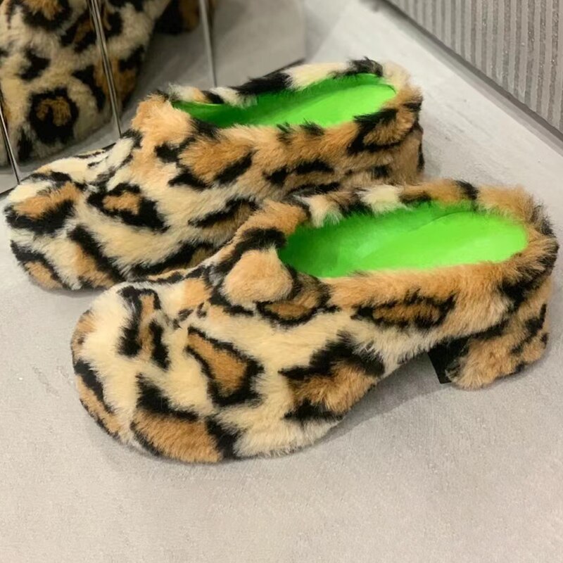Round Toe Leopard Mules