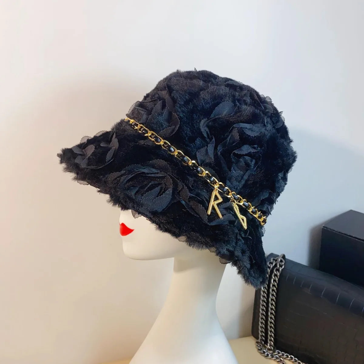 Luxurious and Fragrant RB Lamb Fleece Rose Fisherman's Hat