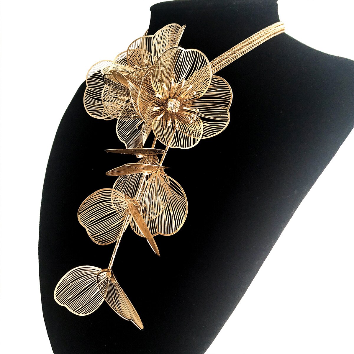 Gold Color Flower Necklace and Earring