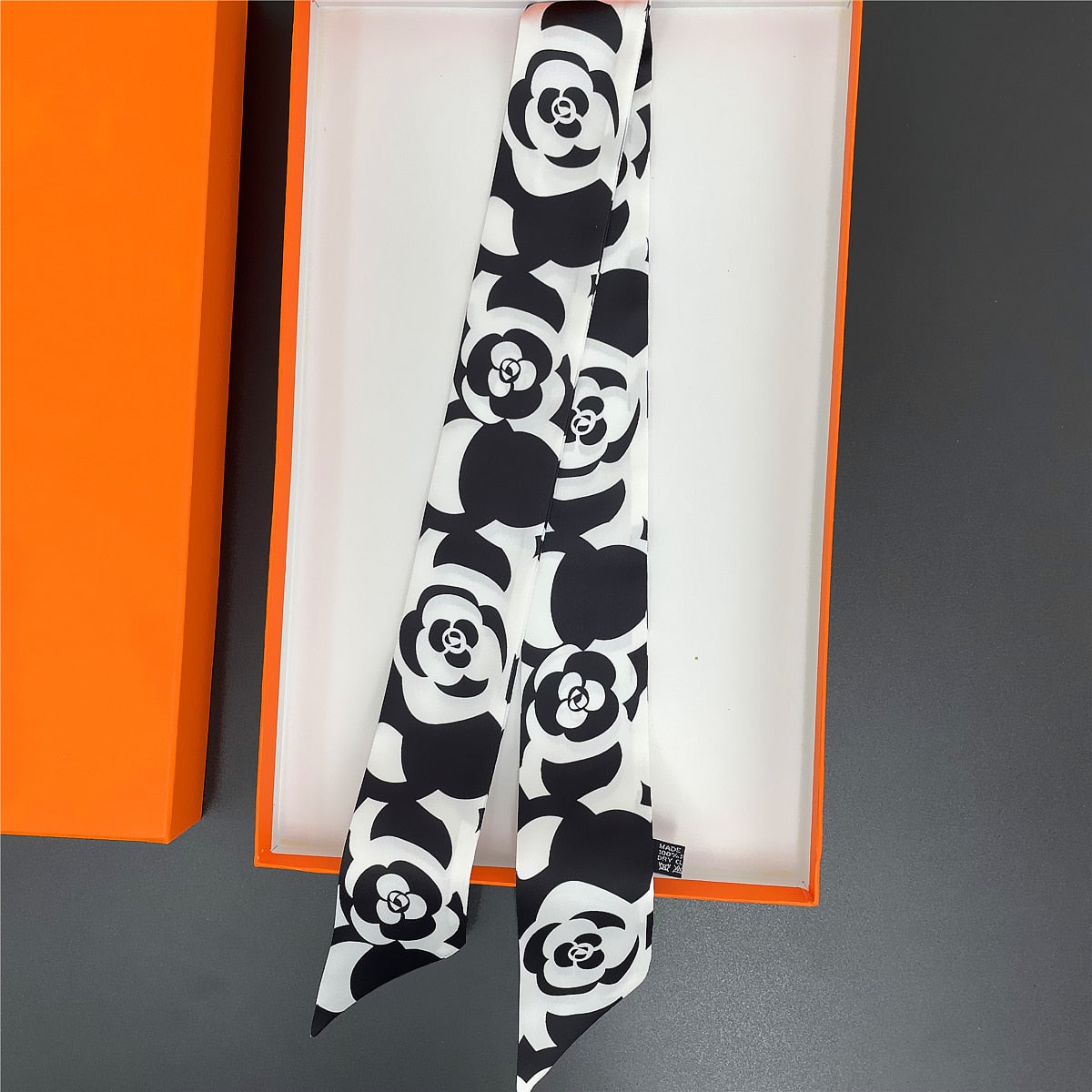 Design Camellia Flower Brand Silk Scarf