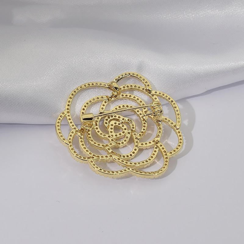 Design Camellia Crystal Zircon Rose Flower Brooch