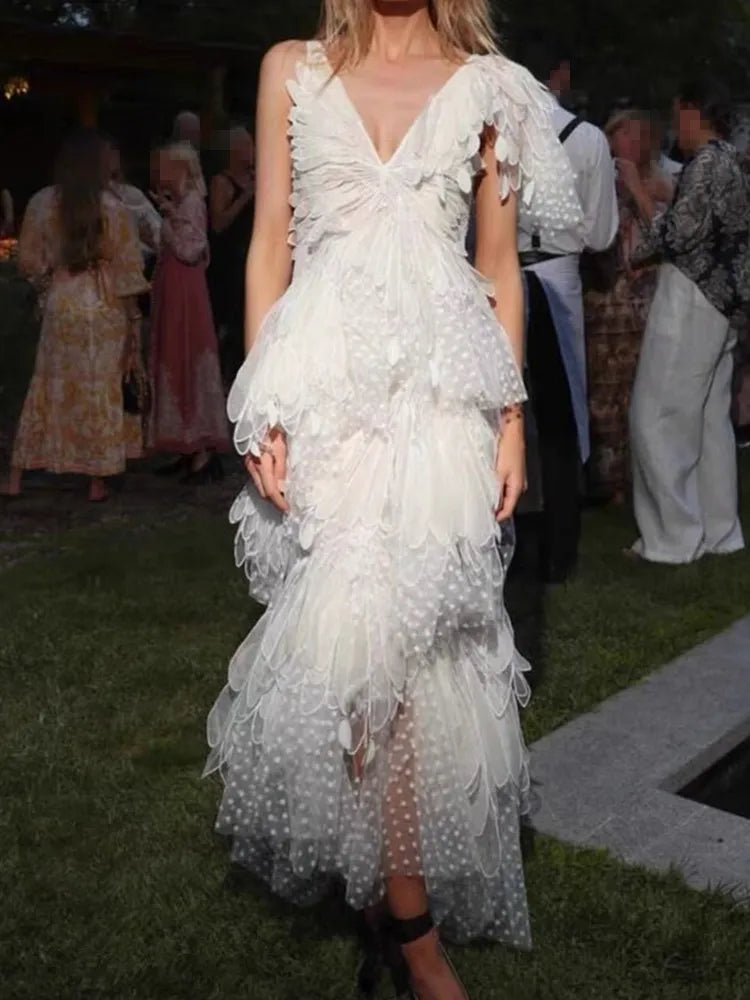 High-End White Mesh Embroidery Runway Dresses