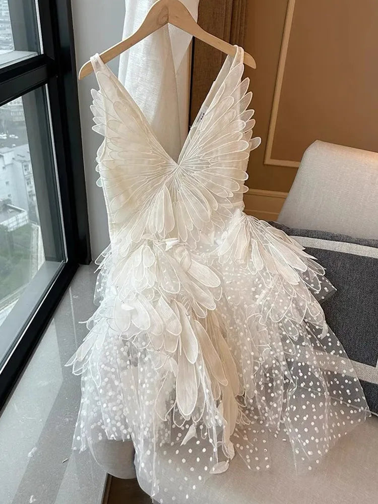 High-End White Mesh Embroidery Runway Dresses