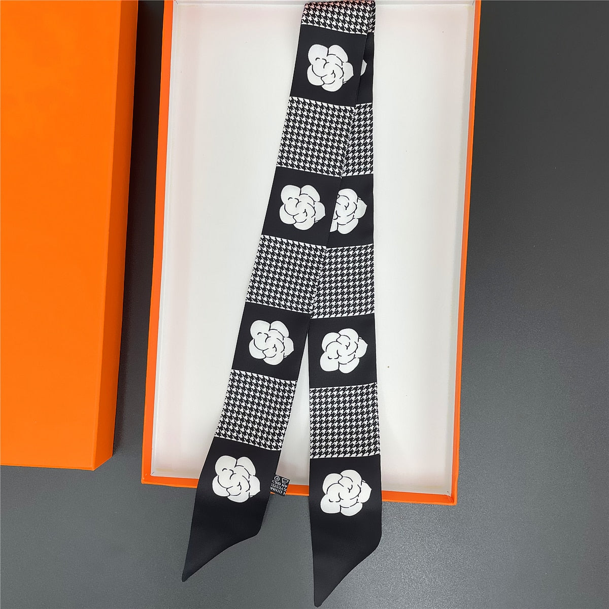 Design Camellia Flower Brand Silk Scarf