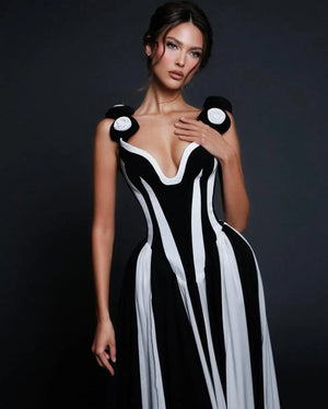 Stereoscopic Flowers White and Black Bandage long Dress