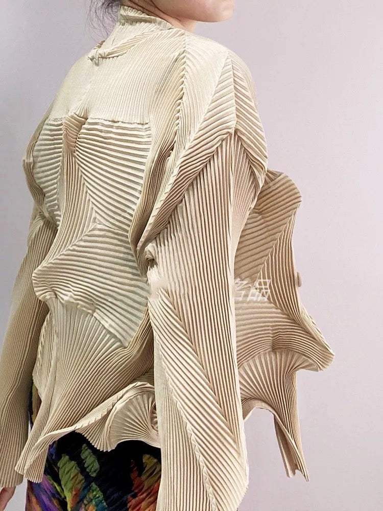 Miyak Folds Flower Bud Design Elegant Cardigan