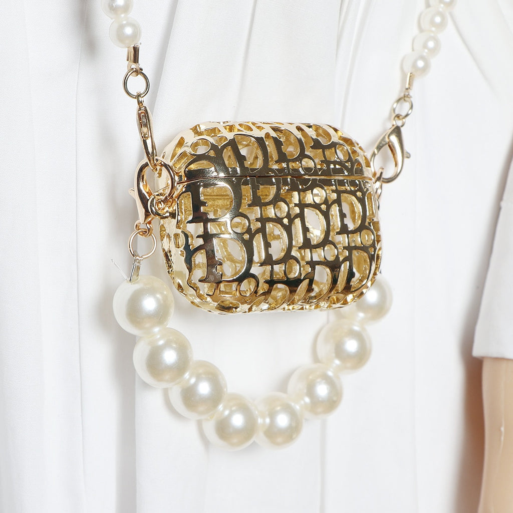 Metallic Palace Style Luxury Pouch Pearl Chain Handbag